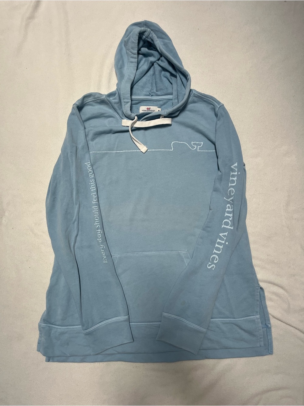 Vineyard Vines Women’s Blue Whale Logo Pullover Hoodie size M